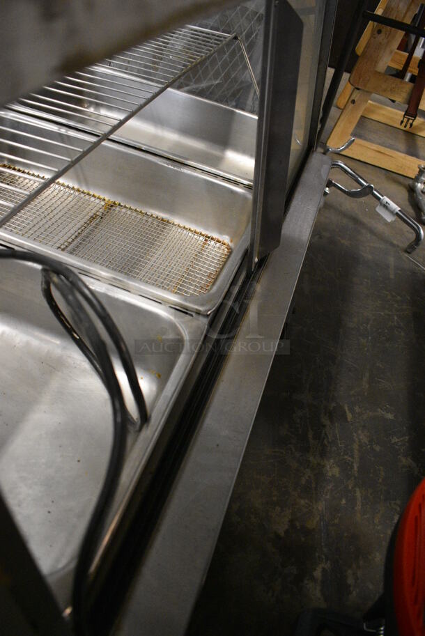 Metal Commercial Countertop Heated Display Case Merchandiser. 208-250 Volts. 42x28x23 - Image 4 of 4
