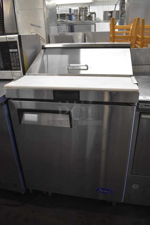 Atosa MSF8301GR Stainless Steel Commercial Sandwich Salad Prep Table Bain Marie Mega Top on Commercial Casters. 115 Volts, 1 Phase. 27.5x30x46. Tested and Working! - Image 4 of 7