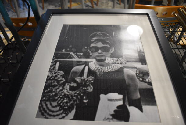 6 Various Framed Pictures Including Audrey Hepburn and Statue. Includes 20x1x26. 6 Times Your Bid! - Image 3 of 7