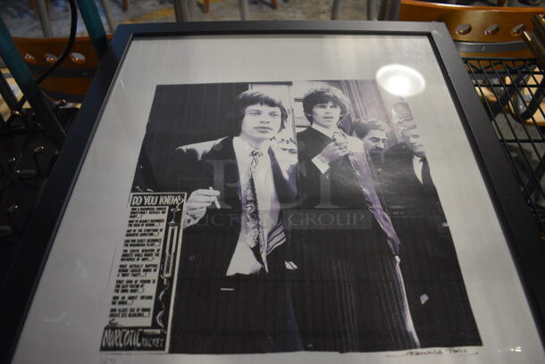 6 Various Framed Pictures Including Audrey Hepburn and Statue. Includes 20x1x26. 6 Times Your Bid! - Image 5 of 7
