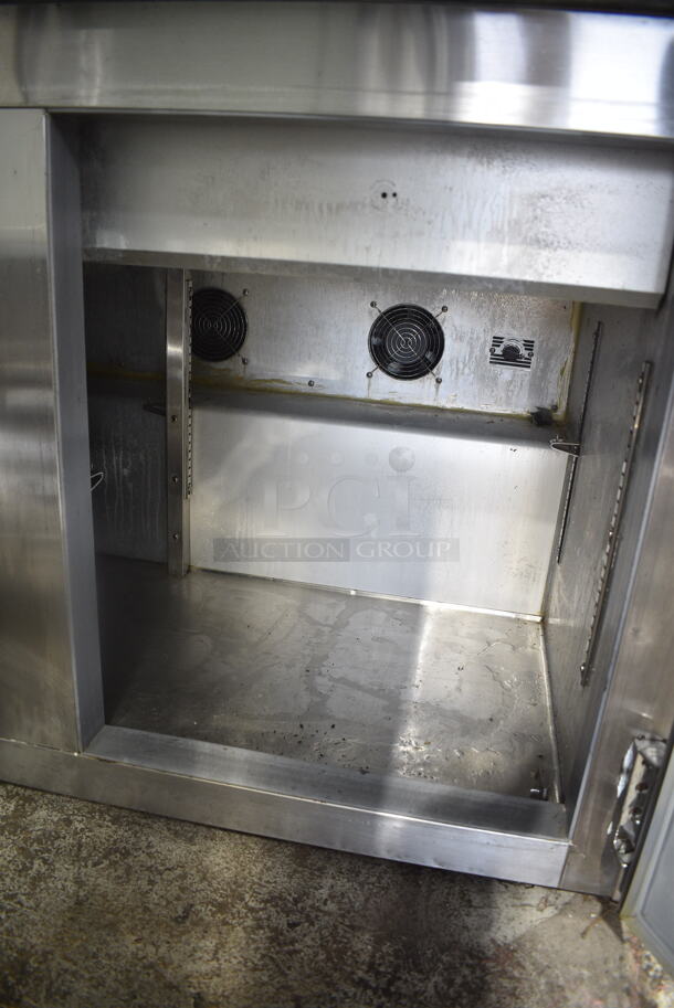 Leader ESLM48S/C Stainless Steel Commercial Sandwich Salad Prep Table Bain Marie Mega Top. 115 Volts, 1 Phase. Tested and Powers On But Does Not Get Cold - Image 3 of 6