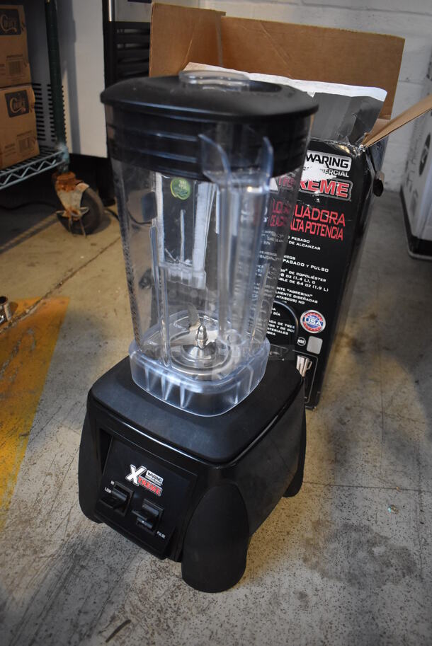 BRAND NEW IN BOX! Waring MX1000XT41 Metal Commercial Countertop Blender Base w/ Pitcher. 120 Volts, 1 Phase. 10x10x20. Tested and Working! - Image 2 of 6