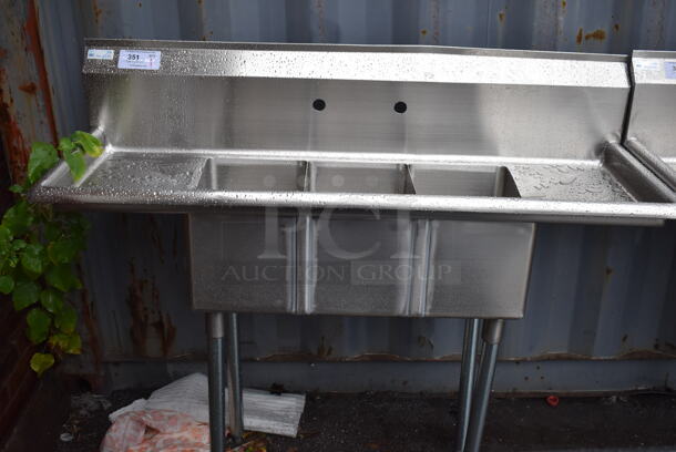 BRAND NEW SCRATCH AND DENT! KoolMore Stainless Steel Commercial 3 Bay Sink w/ Dual Drain Boards. 54x21x45. Bays 10x14x10