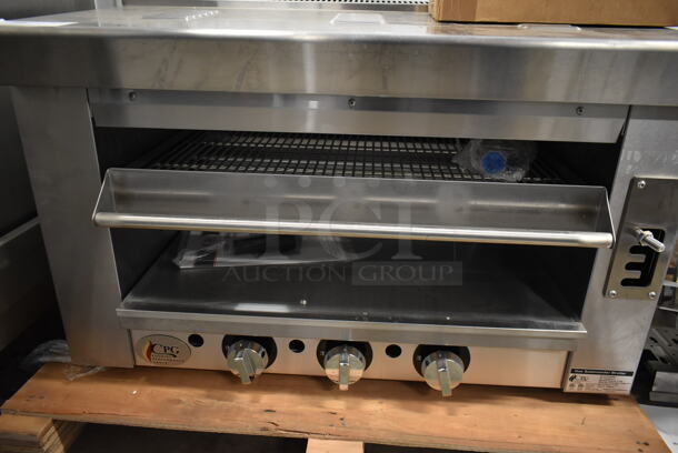 BRAND NEW SCRATCH AND DENT! Cooking Performance Group CPG 351S36SBN Stainless Steel Commercial Natural Gas Powered Salamander Broiler Cheese Melter. 36,000 BTU. Tested and Working! - Image 4 of 5