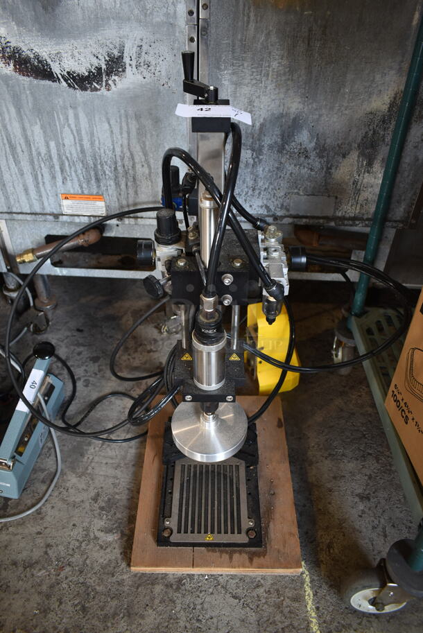 Kinex Cappers SA-2010 Metal Countertop Bottle Topping Machine.  - Image 1 of 5