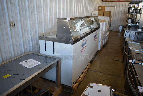 Master-Bilt DD-80 Metal Commercial Floor Style Ice Cream Dipping Cabinet. 208-230 Volts, 1 Phase.  - Image 2 of 4