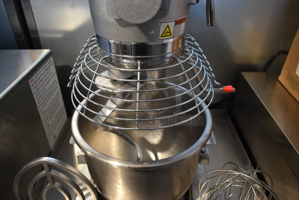 2019 PrepPal PPM-20 Metal Commercial Countertop 20 Quart Planetary Dough Mixer w/ Stainless Steel Mixing Bowl, Bowl Guard, Dough Hook, Paddle and Whisk Attachments. 110 Volts, 1 Phase. Tested and Working! - Image 5 of 7