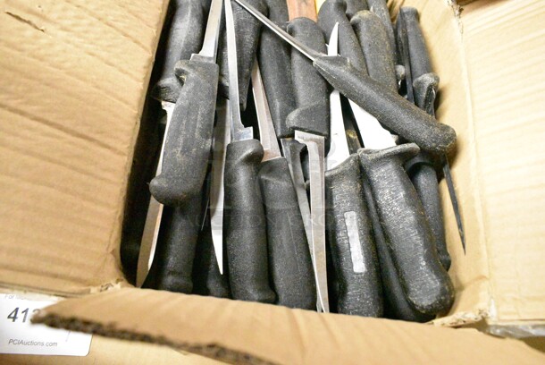 60 SHARPENED Stainless Steel Knives Including Boning Knives. 60 Times Your Bid!  - Image 2 of 6