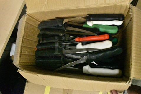 45 SHARPENED Stainless Steel Knives Including Boning Knives. 45 Times Your Bid! 