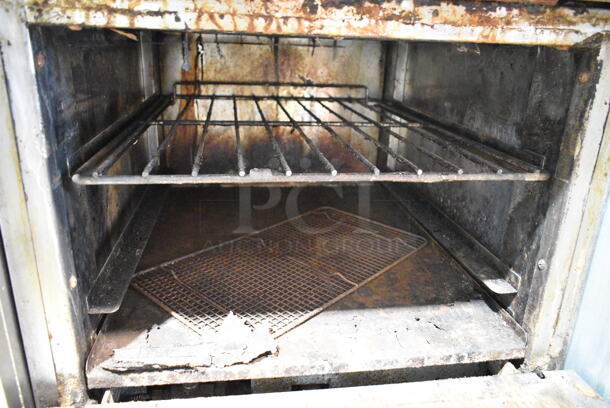 Radiance Stainless Steel Commercial Gas Powered 4 Burner Range w/ Oven, Over Shelf and Back Splash.  - Image 4 of 7