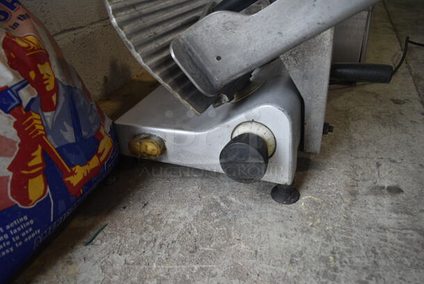 Stainless Steel Commercial Countertop Meat Slicer w/ Blade Sharpener. Tested and Working! - Image 3 of 5