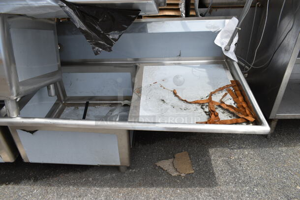 	BRAND NEW SCRATCH AND DENT! Regency 600S32323224 121" 16-Gauge Stainless Steel Three Compartment Commercial Sink with Galvanized Steel Legs and 2 Drainboards - 23" x 23" x 12" Bowls. No Legs. - Image 3 of 7