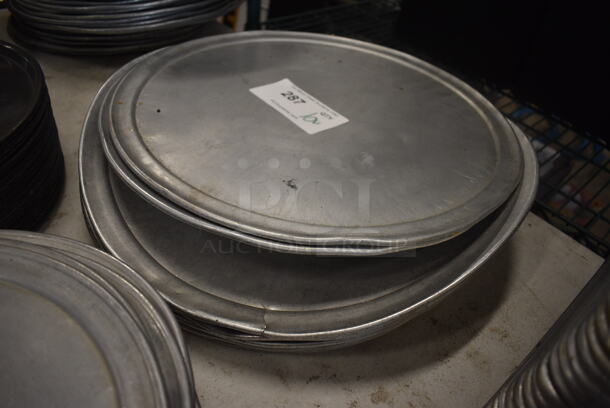 10 Various Metal Round Pizza Baking Pans. Includes 16x16. 10 Times Your Bid! - Image 3 of 3