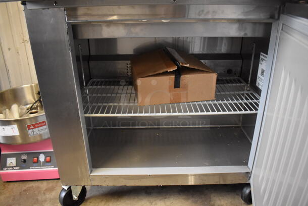 LIKE NEW! 2022 Hoshizaki SR36B-15M Stainless Steel Commercial Sandwich Salad Prep Table Bain Marie Mega Top on Commercial Casters. Unit Was Used a Few Times at a Trade Show as a Demonstration. 115 Volts, 1 Phase. 36x37x45. Tested and Working! - Image 5 of 8