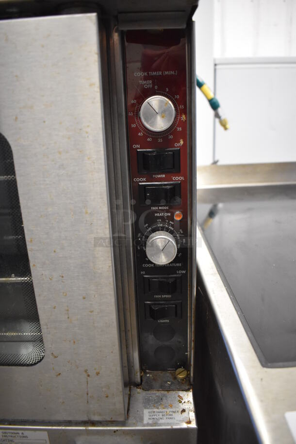 Southbend TVGS/32SC Stainless Steel Commercial Natural Gas Powered Oven w/ View Through Doors, Metal Oven Racks and Thermostatic Controls. 36x40x31 - Image 3 of 7