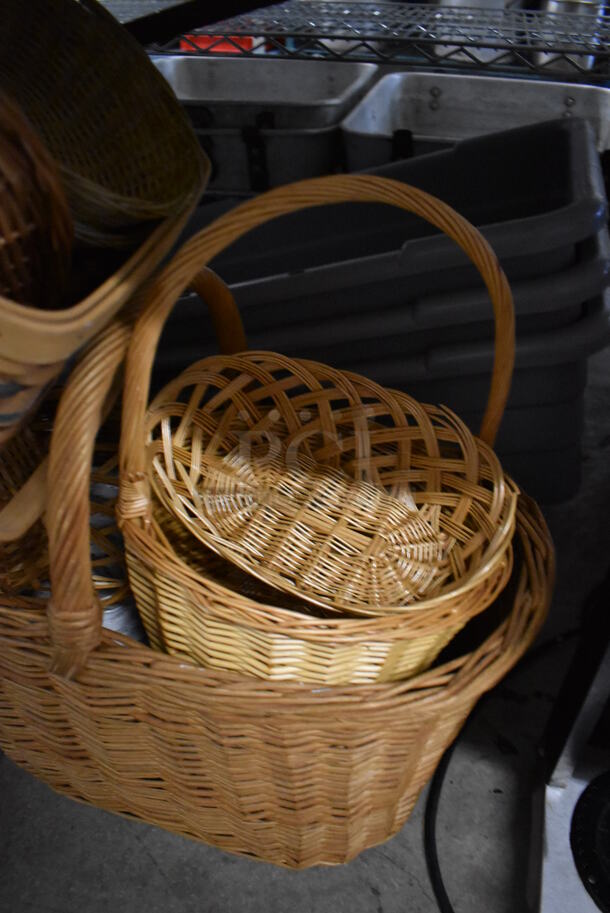 ALL ONE MONEY! Lot of 6 Various Baskets, 3 Gray Poly Bins and Clear Poly Bin - Image 2 of 4