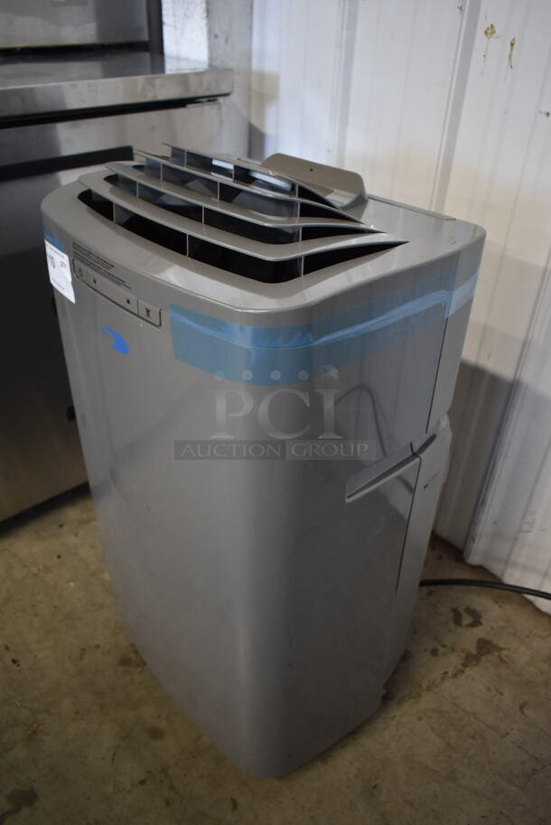 BRAND NEW SCRATCH AND DENT! Whynter ARC-131GD 13,000 BTU Dual Hose Cooling Portable Air Conditioner, Dehumidifier, and Fan with Activated Carbon Filter in Gray. 115 Volts, 1 Phase. Tested and Working!
 - Image 3 of 7