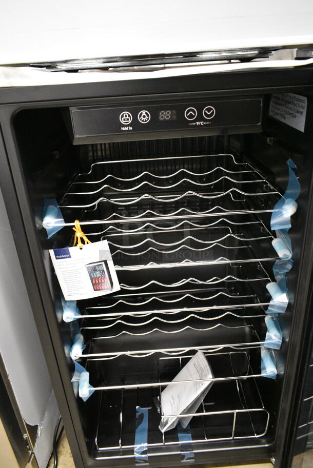 BRAND NEW SCRATCH AND DENT! Insignia NS-WC29SS9 Stainless Steel 29 Bottle Wine Cooler Merchandiser. 115 Volts, 1 Phase. Tested and Working! - Image 4 of 8