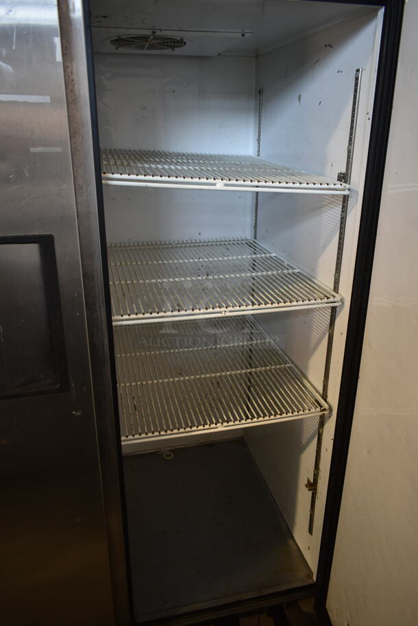 2014 True TG2R-2S ENERGY STAR Stainless Steel Commercial 2 Door Reach In Cooler w/ Poly Coated Racks. 115 Volts, 1 Phase. Tested and Working! - Image 6 of 6