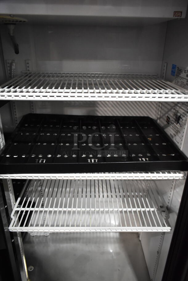 2015 True GDM-41SL-60-LD ENERGY STAR Metal Commercial 2 Door Reach In Cooler Merchandiser w/ Poly Coated Racks. 115 Volts, 1 Phase. Tested and Working! - Image 5 of 6