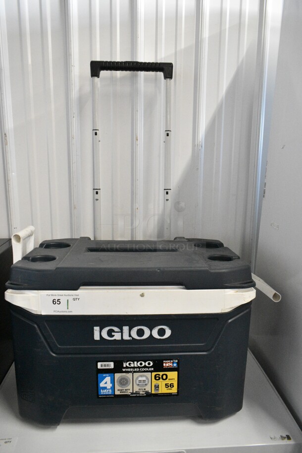 Igloo Wheeled 60 Quart Cooler.  - Image 4 of 6