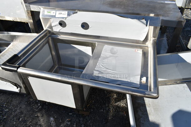 BRAND NEW SCRATCH AND DENT! Regency 600S1181818R 38 1/2" 16-Gauge Stainless Steel One Compartment Commercial Sink with 1 Drainboard - 18" x 18" x 14" Bowl. No Legs.  - Image 2 of 5