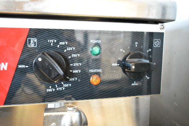 BRAND NEW SCRATCH AND DENT! 2024 Crosson EF-6V Stainless Steel Commercial Countertop Electric Powered Fryer w/ Metal Fry Basket and Lid. 120 Volts, 1 Phase. - Image 3 of 7