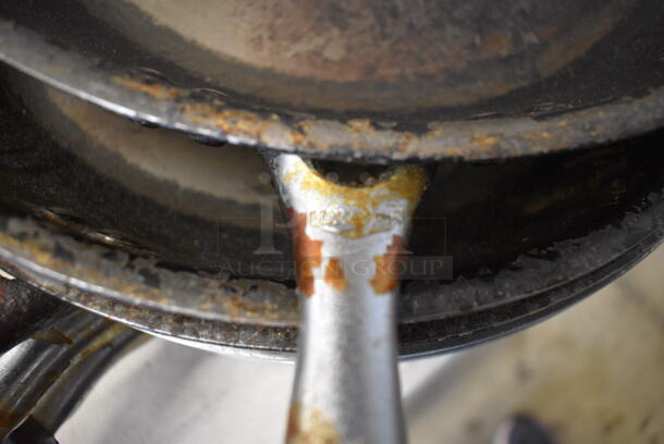 5 Metal Skillets. 20x13x2.5. 5 Times Your Bid! - Image 8 of 8