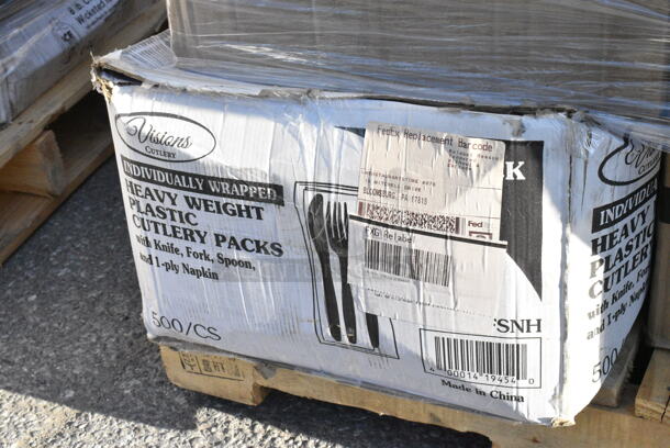 26 BRAND NEW Boxes Including Dart 60HT1 White Foam Hinged Lid Container 6" x 6" x 3" - 500/Case, 346WSNM Choice Medium Weight White Wrapped Plastic Spork and Napkin Kit - 1000/Case, Solo 626NSL Prima PET Plastic Cold Cup Strawless Lid - 1000/Case, 433NHT202 Choice 1/5 Large Size Black "Thank You" Script Heavy-Duty Plastic T-Shirt Bag - 400/Case, 5001RT800N Lavex 8" Natural Kraft Hardwound Paper Towel, 800 Feet / Roll - 6/Case, 2 Box 129MCS28B Choice 28 oz. Black Rectangular Microwavable Heavy Weight Container with Lid 8 3/4" x 6 1/4" x 1 3/4" - 150/Case, 500CC20 Choice Clear PET Customizable Plastic Cold Cup - 20 oz. - 600/Case, 5002WRAPNAP Choice WrapNap White 1/4 Fold 2-Ply Dinner Napkin 16" x 16" - 3000/Case, 500CC20 Choice Clear PET Customizable Plastic Cold Cup - 20 oz. - 600/Case, 795PTOWHT4 Choice White Microwavable Folded Paper #4 Take-Out Container 7 3/4" x 5 1/2" x 3 1/2" - 160/Case, Dart 95HT1R 9 1/2" x 9" x 3" White Foam Square Take Out Container with Hinged Lid, 130ROLLKFSGC Visions 18" x 15 1/2" Pre-Rolled Linen-Feel White Napkin and Classic Heavy Weight Gold Plastic Cutlery Set - 100/Case, 500CC24PLA EcoChoice 24 oz. PLA Compostable Plastic Cold Cup - 600/Case, 795PTOWHT4 Choice White Microwavable Folded Paper #4 Take-Out Container 7 3/4" x 5 1/2" x 3 1/2" - 160/Case. 26 Times Your Bid!  - Image 12 of 12