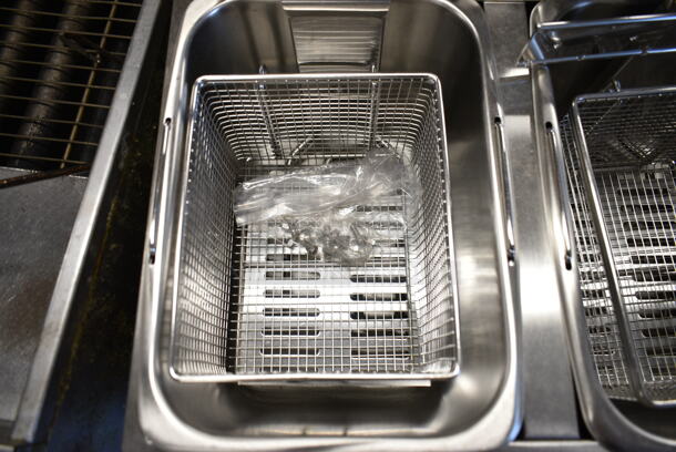 BRAND NEW SCRATCH AND DENT! 2024 Crosson CF-20 Stainless Steel Commercial Countertop Electric Powered 2 Bay Fryer w/ 2 Metal Fry Baskets and 2 Lids. 120 Volts, 1 Phase. - Image 7 of 11