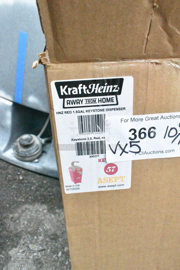 5 BRAND NEW SCRATCH AND DENT! Items Including Kraft Heinz Dispenser, 3692308464 Frymaster 2308464 39 3/4" x 5 1/4" Fryer Basket Hanger - Flue Mount, Stainless Steel Pieces. 5 Times Your Bid!  - Image 3 of 5