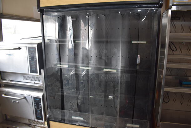 Oasis B42EW Commercial Floor Standing Electric Powered Air Curtain Merchandiser With Glass Front And Bottom Mount Compressor And Adjustable Metal Shelves. 120V/ 1 Phase Tested And Working - Image 4 of 7