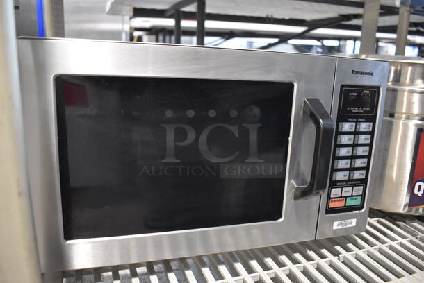 Panasonic NE-1054T Stainless Steel Commercial Countertop Microwave Oven. 120 Volts, 1 Phase. 20x15x12 - Image 3 of 5