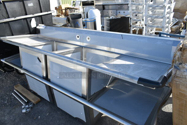 	BRAND NEW SCRATCH AND DENT! Regency 600S22424224 98" 16 Gauge Stainless Steel Two Compartment Commercial Sink with Galvanized Steel Legs and 2 Drainboards - 24" x 24" x 14" Bowls. No Legs. - Image 2 of 6
