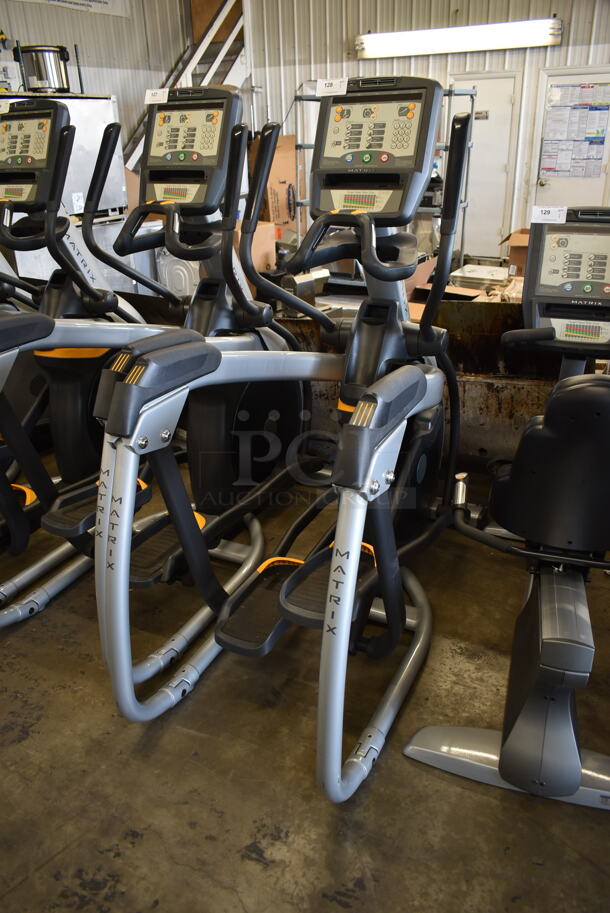 Matrix Commercial Floor Style Stepper Machine. Tested and Working! - Image 1 of 5