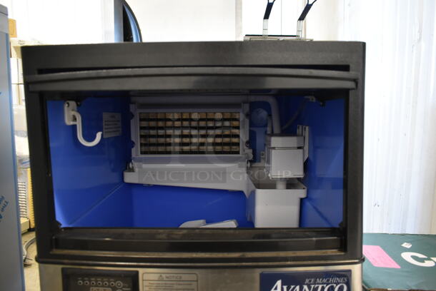 BRAND NEW SCRATCH AND DENT! 2023 Avantco 194UCF120A Stainless Steel Commercial Undercounter Self Contained Ice Machine. 115 Volts, 1 Phase. - Image 4 of 6