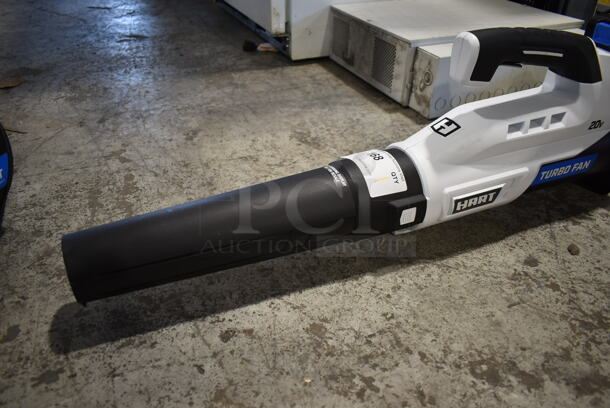 Hart HGBL02VNM-DY Turbo Fan Leaf Blower. - Image 2 of 6