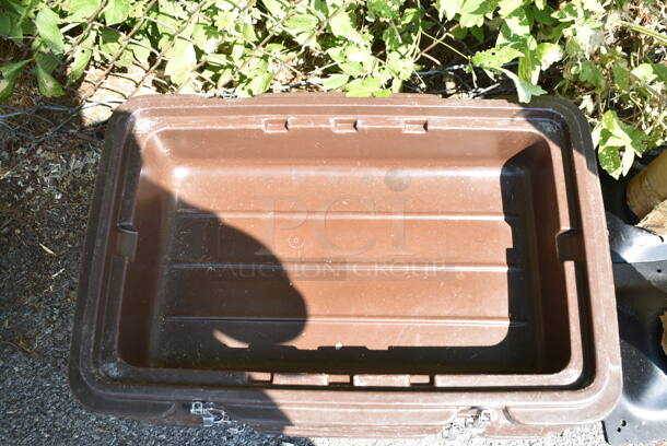 2 Carlisle WPC140 Brown Poly Insulated Catering Food Case. 2 Times Your Bid!  - Image 3 of 5