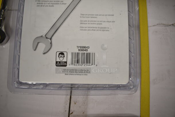 3 BRAND NEW! TEQ Items; 2 Ratchets and 1 Ratchet Set. 3 Times Your Bid! - Image 7 of 7