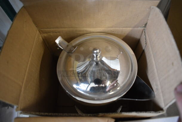 ALL ONE MONEY! Lot of Various BRAND NEW! Items Including Skimmer, Ice Scoop, Frothing Pitcher and Poly Mugs! - Image 4 of 6