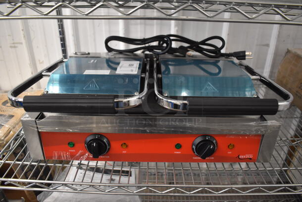 BRAND NEW! Avantco P88SG Stainless Steel Commercial Countertop Double Panini Press Sandwich Grill with Grooved Plates. 120 Volts, 1 Phase. 23x15x8. Tested and Working! - Image 1 of 8