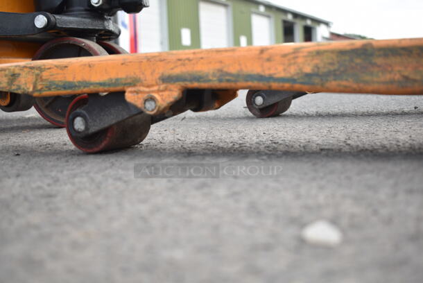 Metal Commercial 5,500 Pound Metal Pallet Jack.  - Image 4 of 6