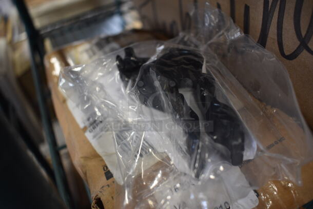 ALL ONE MONEY! Lot of 6 BRAND NEW IN BOX! Rubbermaid Lobby Pro Upright Dust Pan Hanger Bracket. 4x2x1 - Image 2 of 3