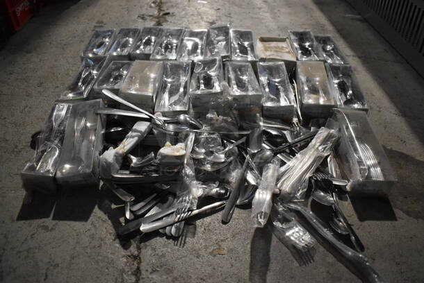 ALL ONE MONEY! Crate of Various BRAND NEW Items Including Silverware - Image 6 of 8