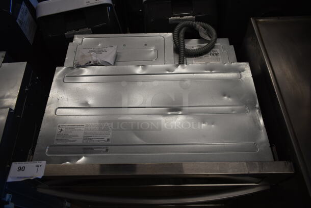 2022 Samsung NV51T5511SS Stainless Steel Electric Powered Oven. 120/208-240 Volts. - Image 3 of 5