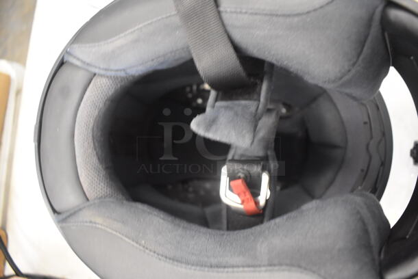 HJC Motorcycle Size XL DOT Helmet - Image 6 of 6