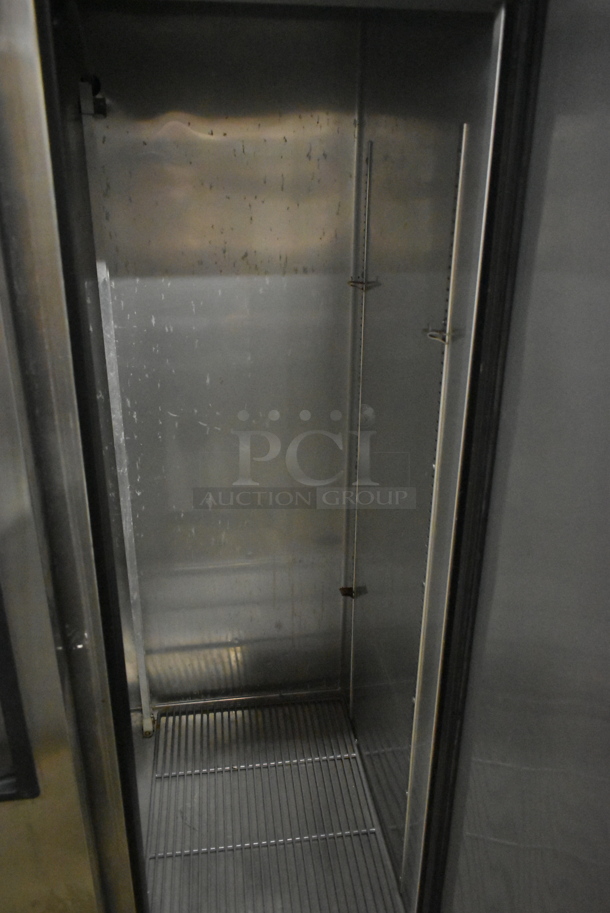 2016 True T-35 ENERGY STAR Stainless Steel Commercial 2 Door Reach In Cooler w/ Poly Coated Racks on Commercial Casters. 115 Volts, 1 Phase. Tested and Does Not Power On - Image 6 of 6