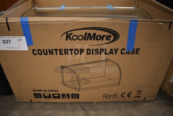 BRAND NEW IN BOX! KoolMore Commercial Glass Countertop Display Case. Back Door Is Missing. 22x14x13. - Image 6 of 6