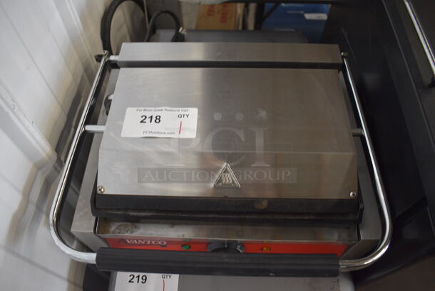 Avantco Model 77P75SG Stainless Steel Commercial Countertop Panini Press. 120 Volts, 1 Phase. 17x14x8. Tested and Working! - Image 3 of 5