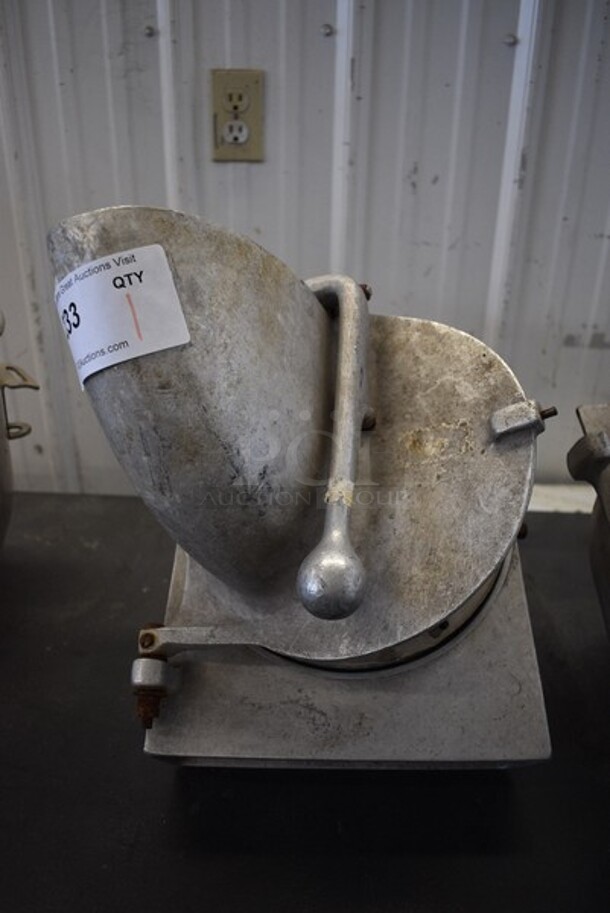 Metal Commercial Pelican Head w/ Grating Blade. 11x18x13 - Image 3 of 4